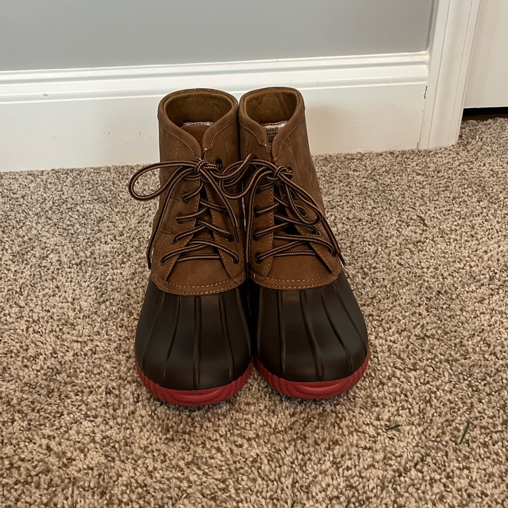 Women’s Marleylilly Monogrammed Duck Boots - Picture 2 of 13